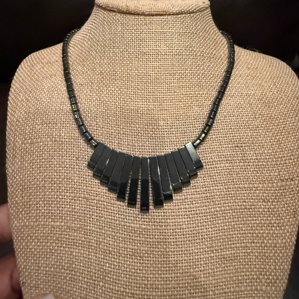 Elegant Hematite Necklace
